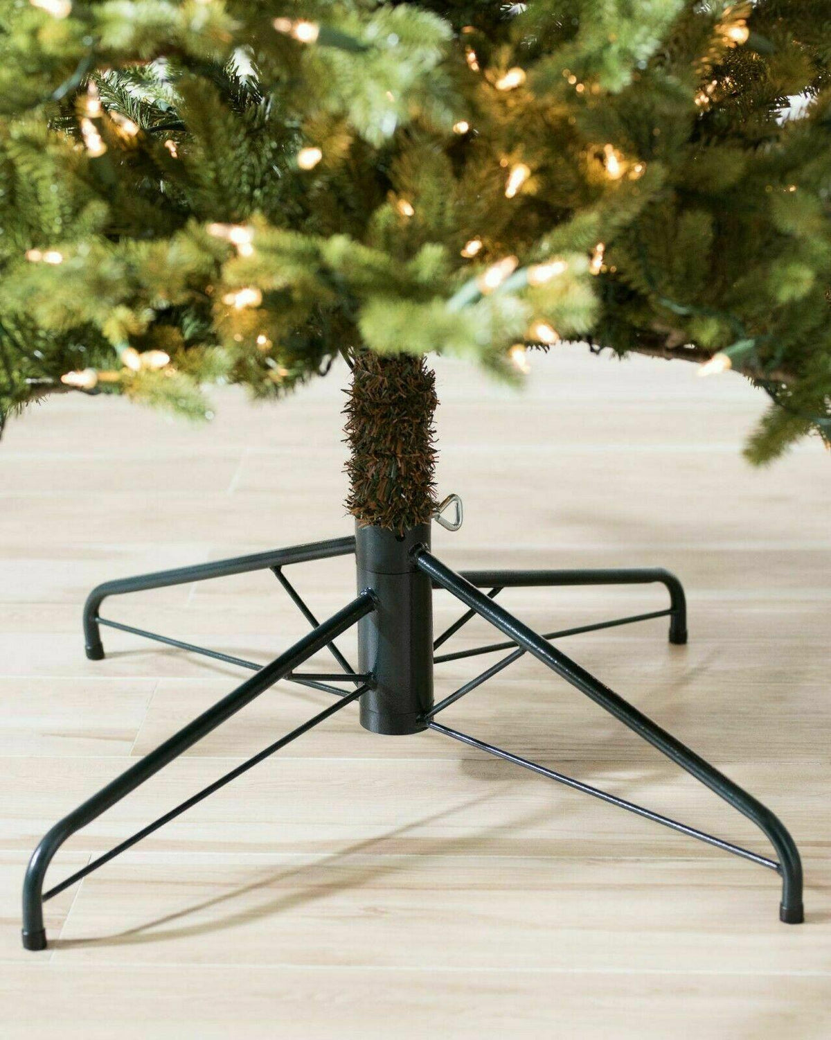Balsam Hill Red Spruce Slim 6.5 Ft - Christmas Tree - Candlelight Clear LED