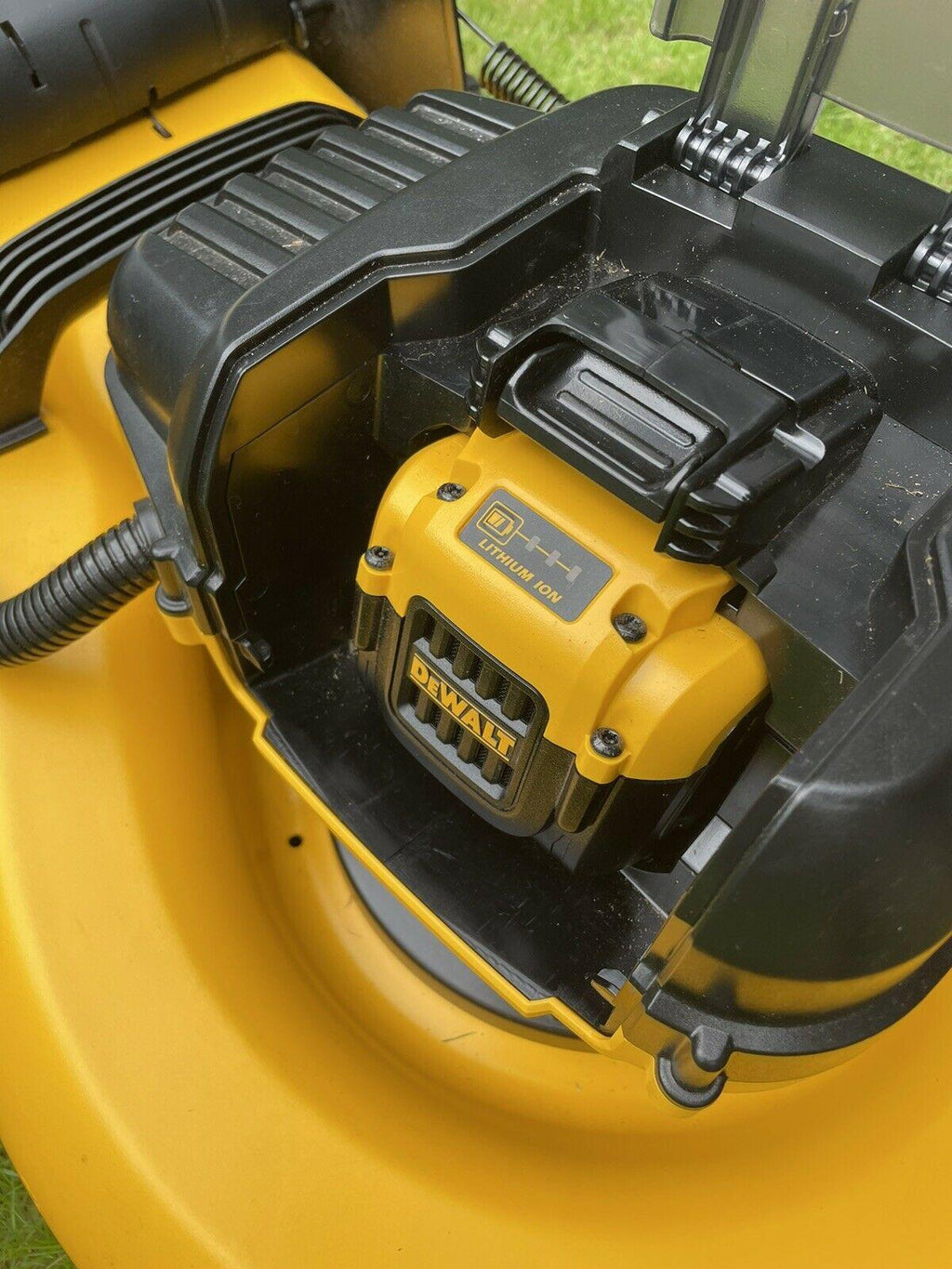 DCMW290H1 Dewalt Electric Lawn Mower 40V Max Lithium Ion 20” 3-in-1 Brushless