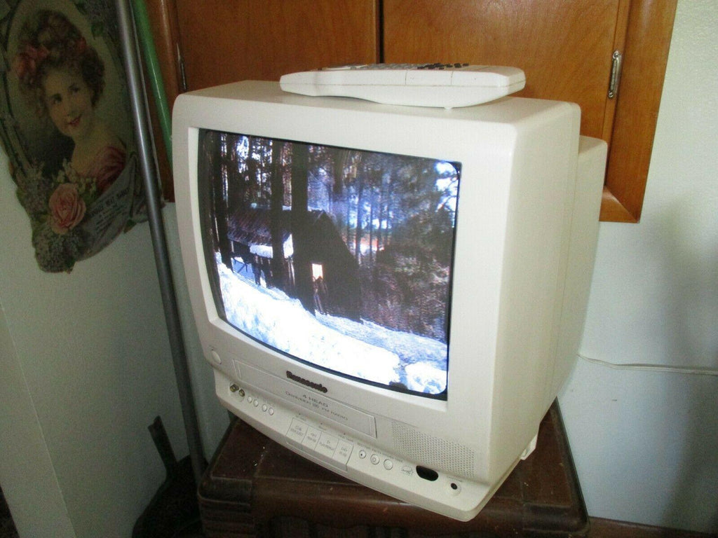 vintage panasonic tv vcr combo gaming 14'' screen