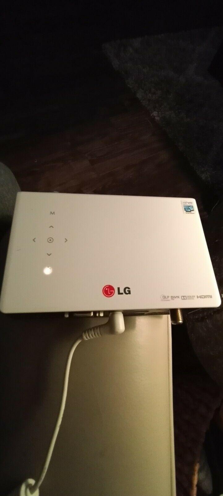 lg pb63u led projector tv tuner home theater hdmi