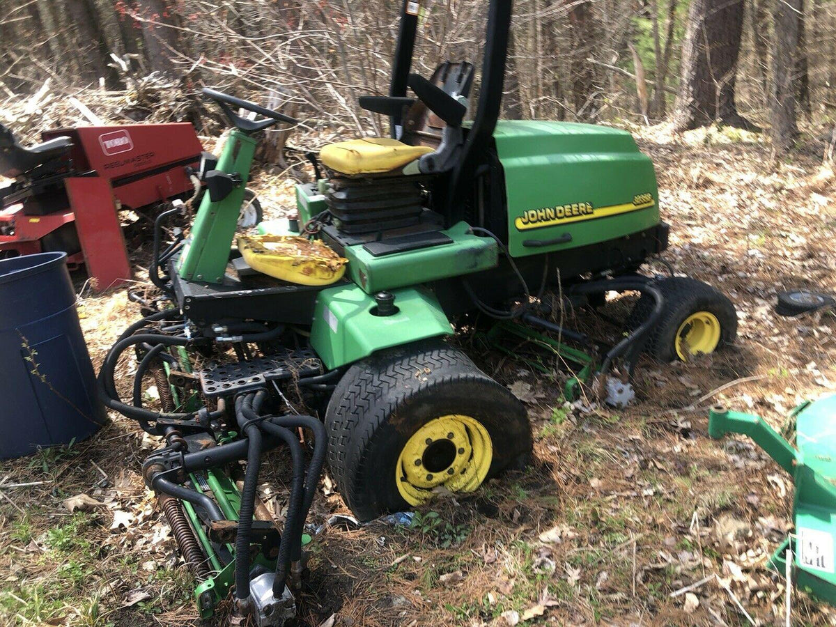 2 Reel Mowers 3235b + Reel 5200D Mower For Parts