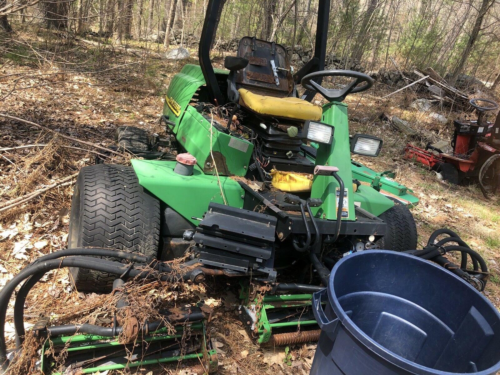 2 Reel Mowers 3235b + Reel 5200D Mower For Parts