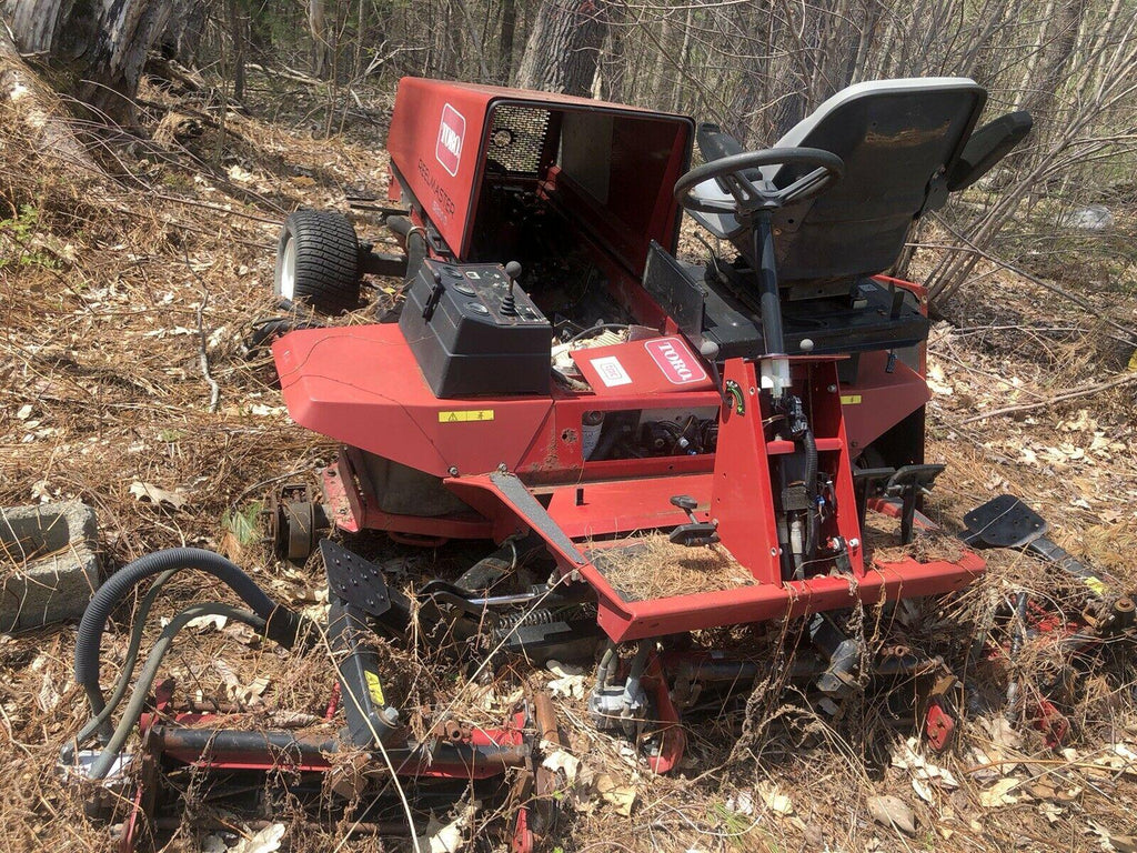 2 Reel Mowers 3235b + Reel 5200D Mower For Parts