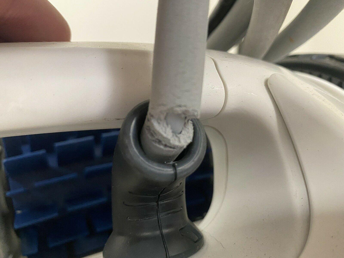 polaris p955 pool cleaner -as is-, for parts or repair