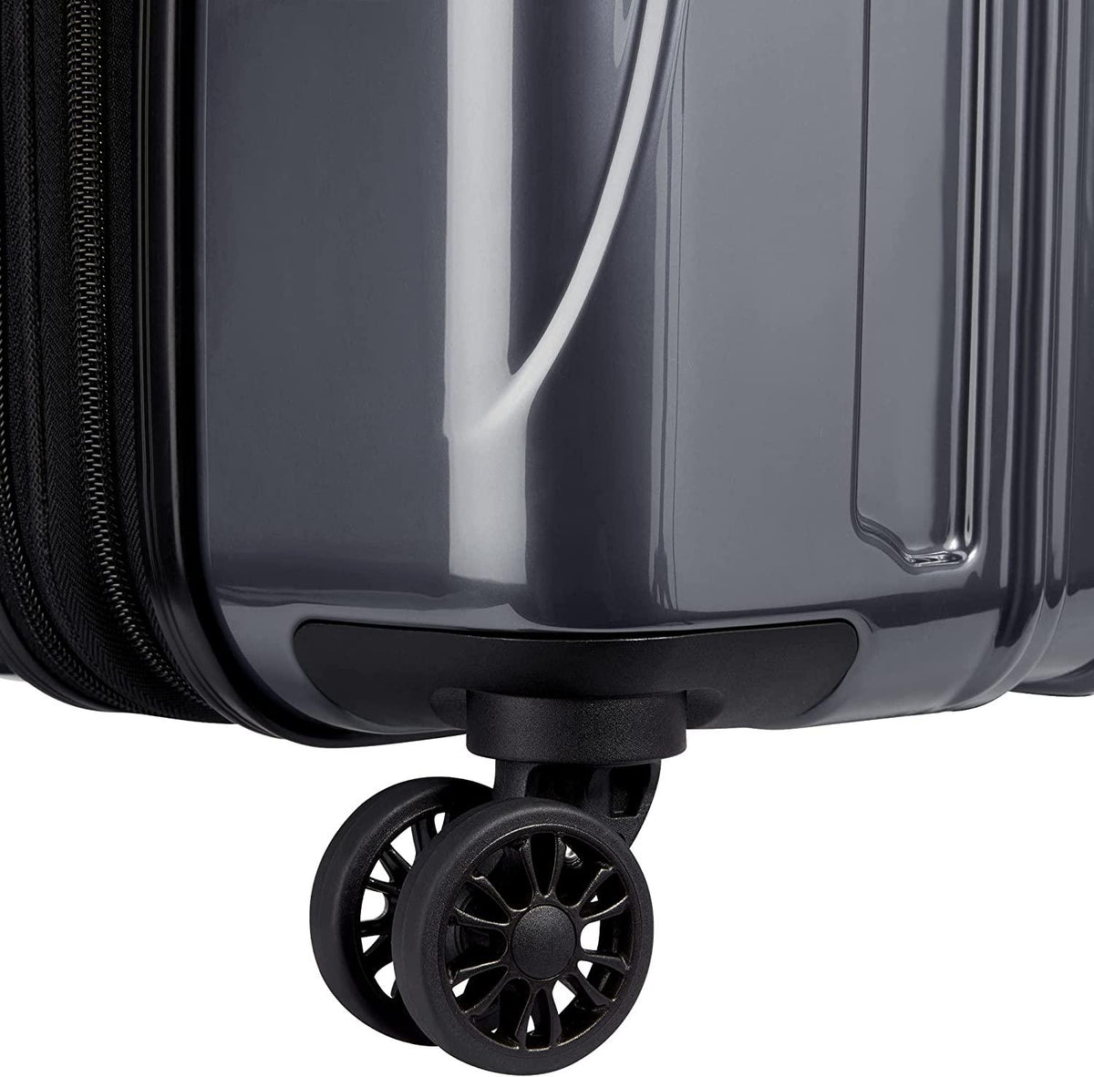 Helium Aero Hardside Expandable Luggage with Spinner Wheels, Titanium, Checked-Medium 25 Inch