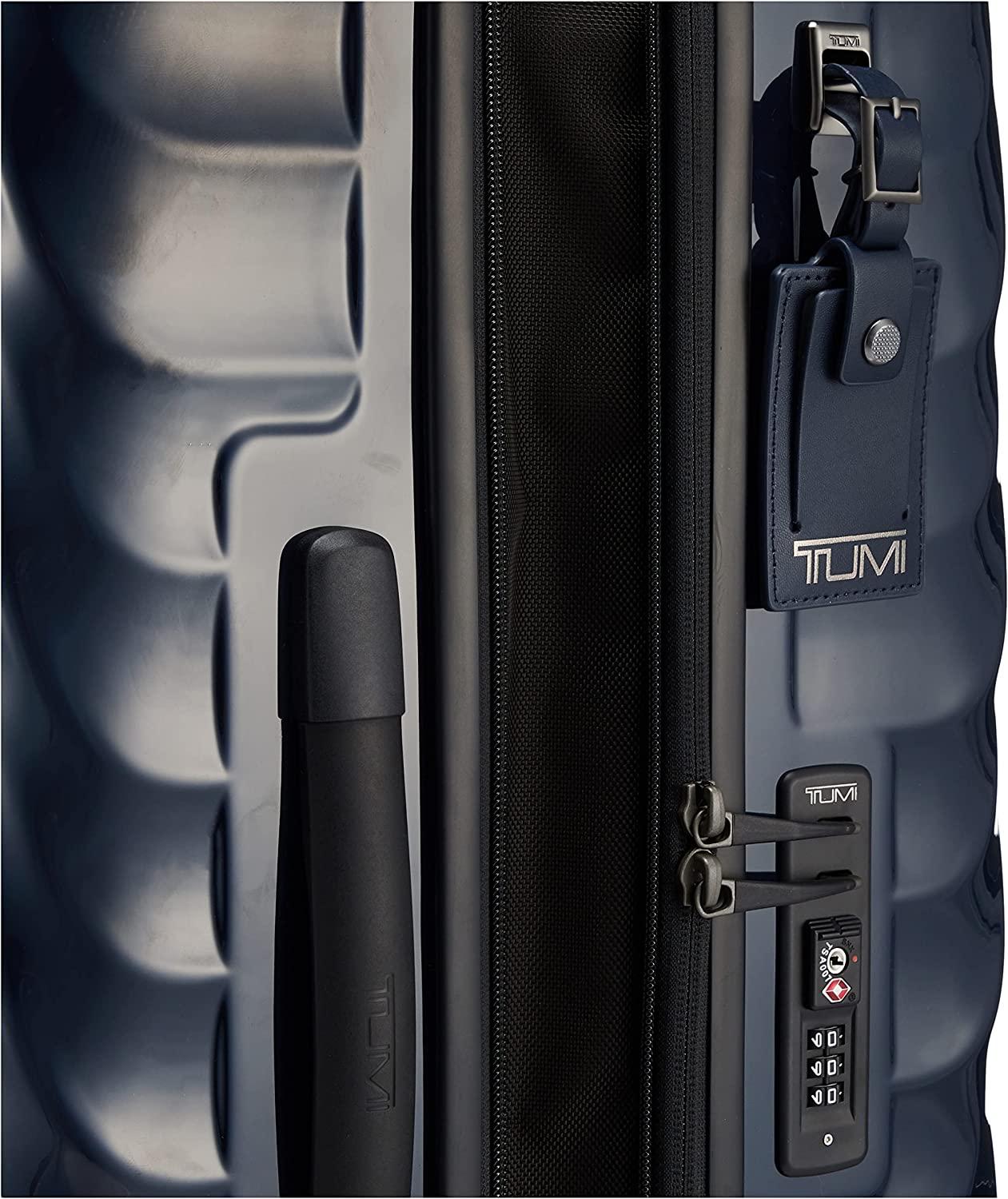 19 Degree Polycarbonate Short Trip Expandable 4 Wheel Packing Case Navy One Size