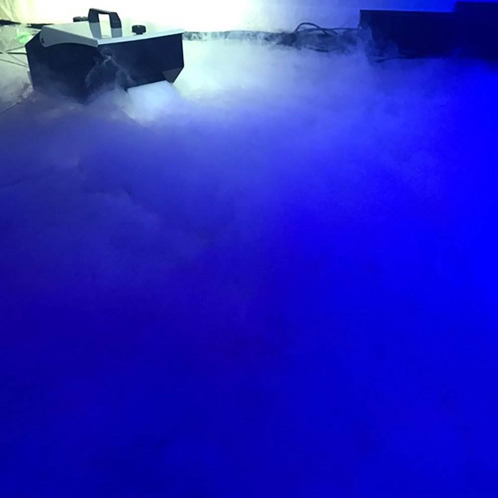 American DJ Mister Kool II Fog Machine (2) &amp; HDF 1 Gallon Fog/Smoke Juice (2)