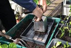 ladbrooke genuine soil block maker - maxi 4" hand held, made in england
