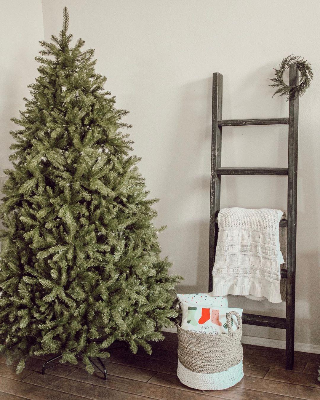 King of Christmas 7.5' Yorkshire Fir Artificial Christmas Tree Unlit