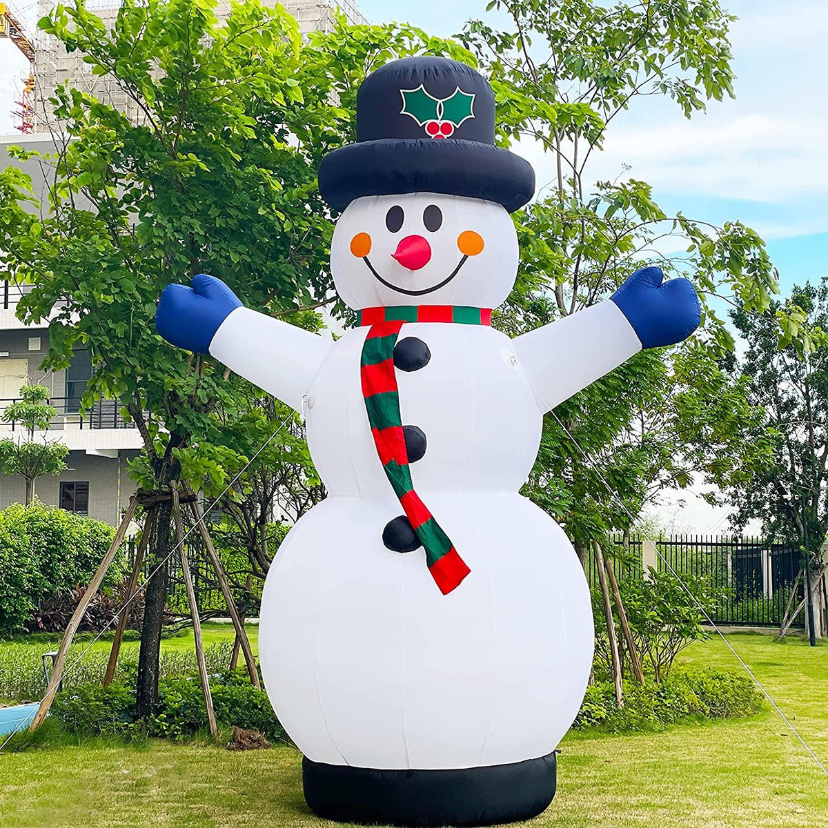 Giant 26Ft Premium Inflatable Snowman with Blower &amp; Build-in LED Lights, Blow up Christmas Decorations Outdoor Holiday Decor for Outdoor Yard Lawn Christmas Party