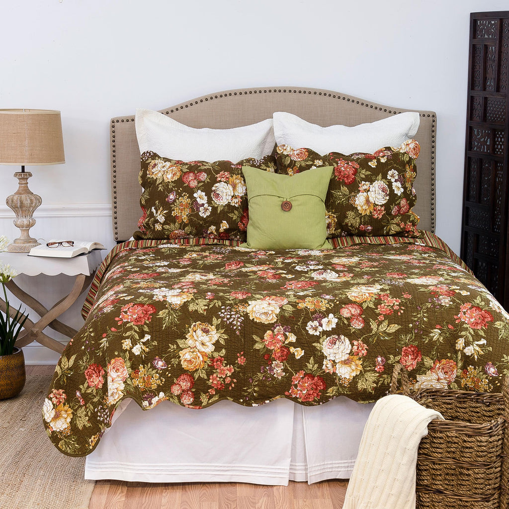 C&amp;F Home Koren Floral Full/Queen Quilt Machine Washable Reversible Bedspread Coverlet