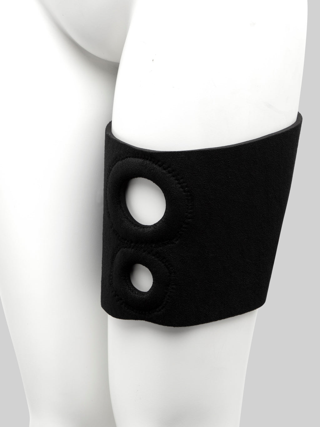 Sportsheets Dual Penetration Thigh Strap-On Harness, Black