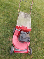Vintage 1984 Rear Bagger 21" Variable Speed Push Mower For Collection Use