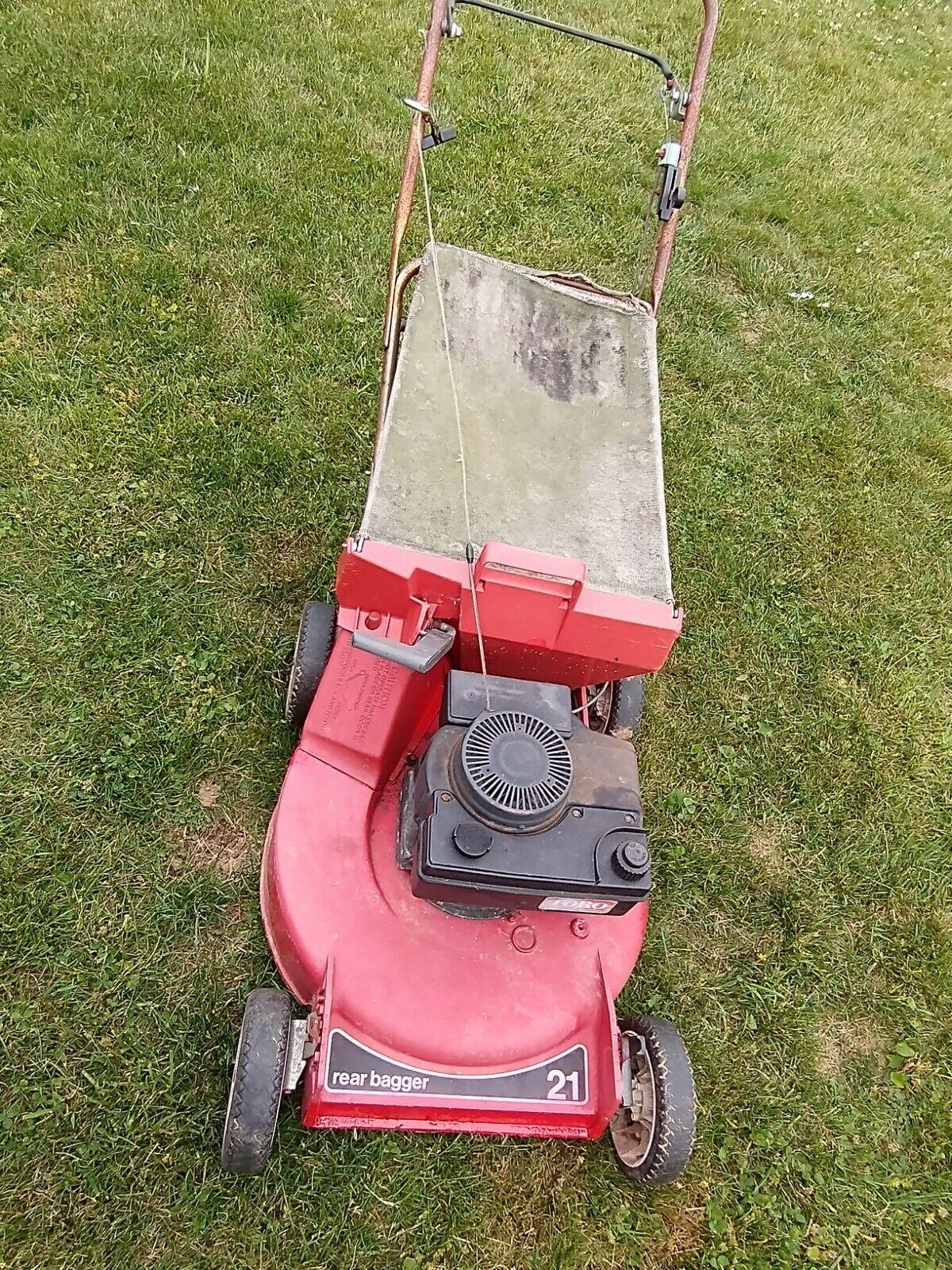 Vintage 1984 Rear Bagger 21" Variable Speed Push Mower For Collection Use