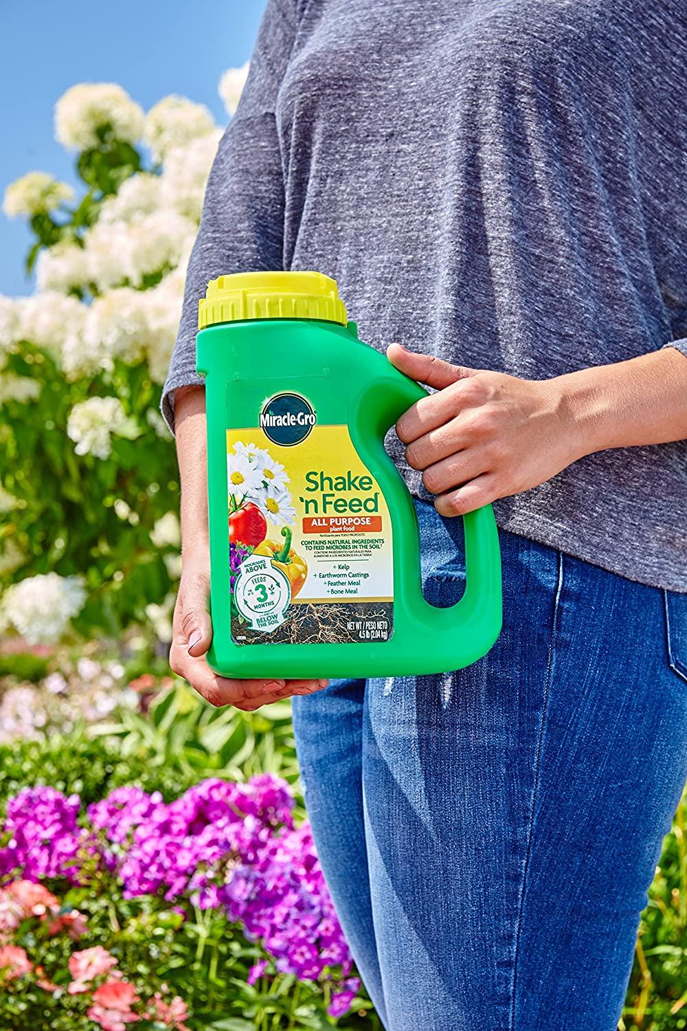 miracle-gro shake 'n feed all purpose plant food, plant fertilizer, 4.5 lbs. (6-pack)