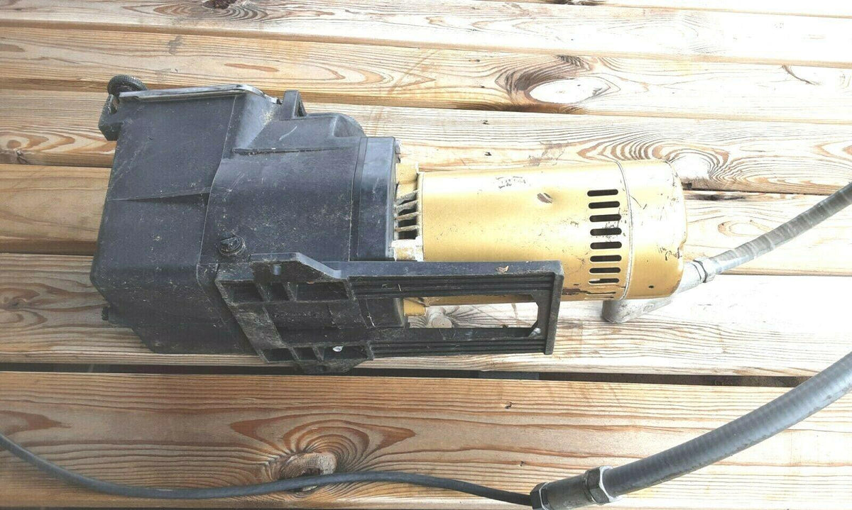 hayward 1 hp super pump pool pump in above ground filter  clamps very low use