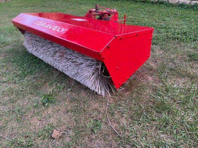 tractor 44" power brush sweeper broom attachment