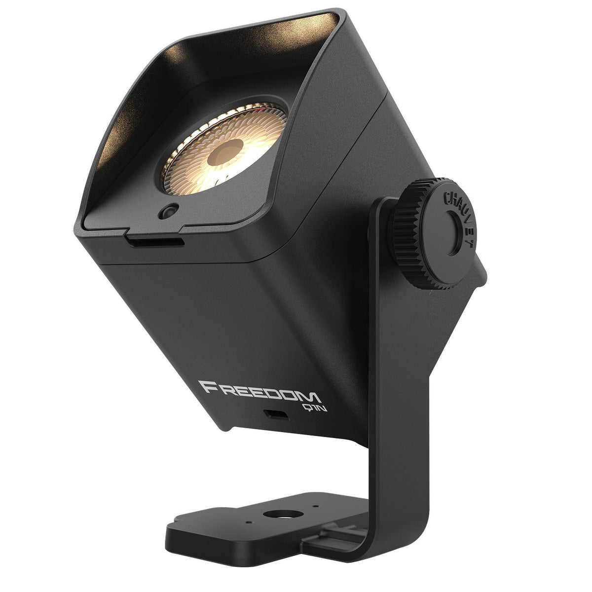 Chauvet DJ Freedom Q1N Pin Spot RGB+WW Light Systems Package