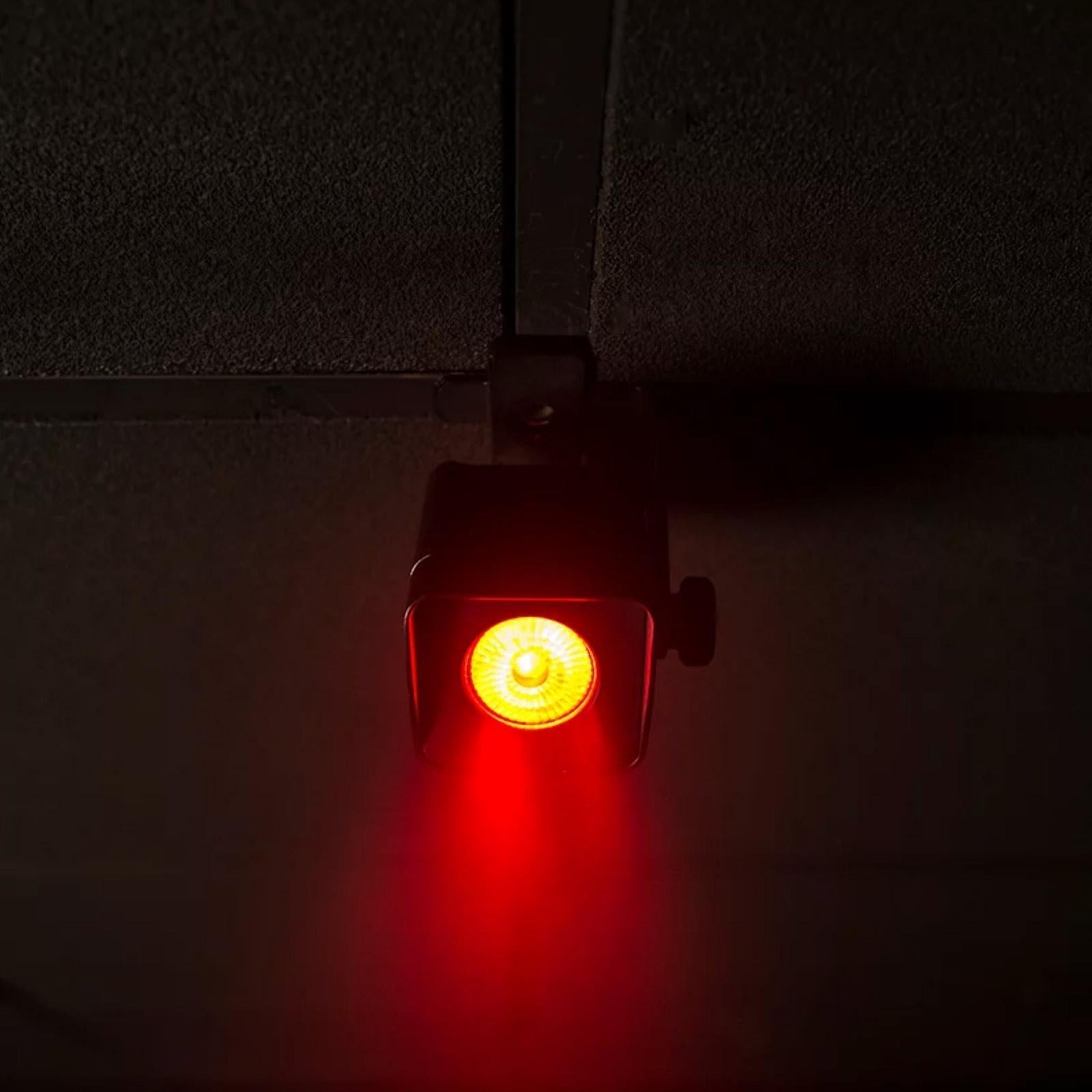 Chauvet DJ Freedom Q1N Pin Spot RGB+WW Light Systems Package