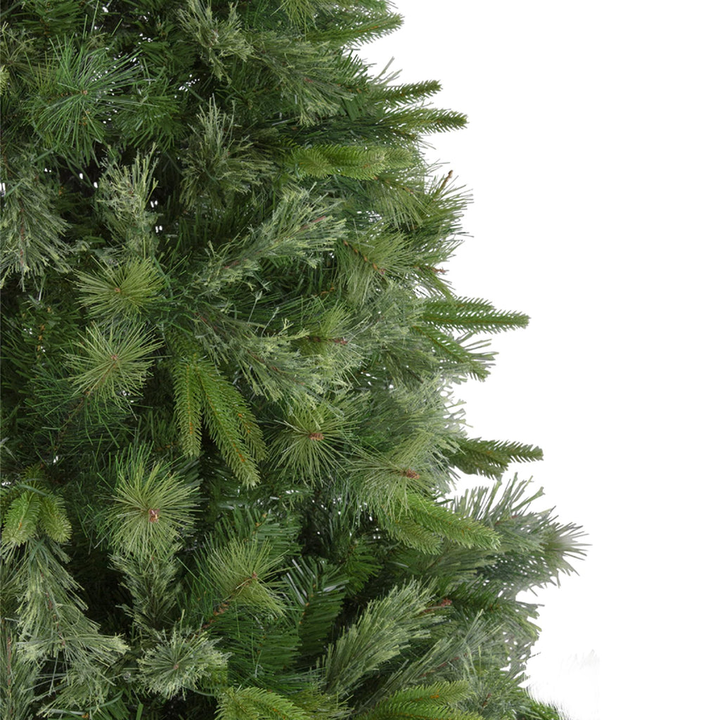 Northlight 7.5' Unlit Artificial Christmas Tree Full Ashcroft Cashmere Pine