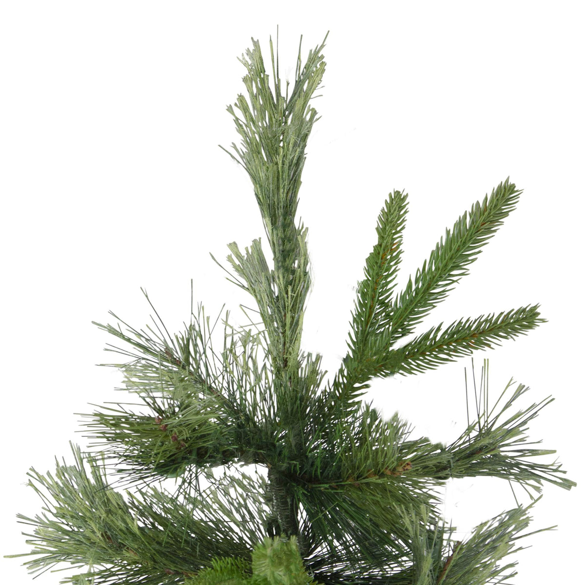 Northlight 7.5' Unlit Artificial Christmas Tree Full Ashcroft Cashmere Pine