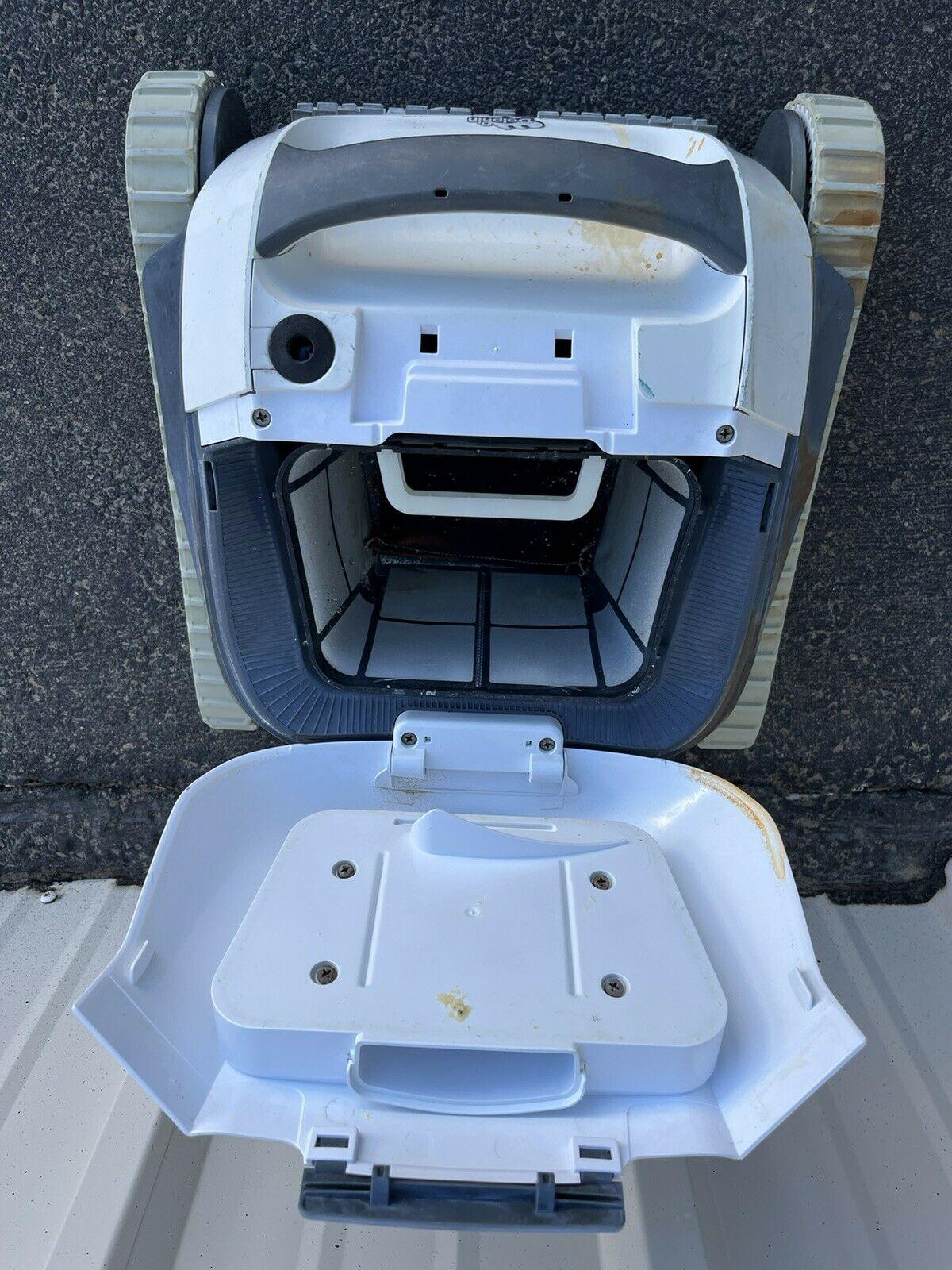 dolphin e10 robotic pool cleaner for parts or repair
