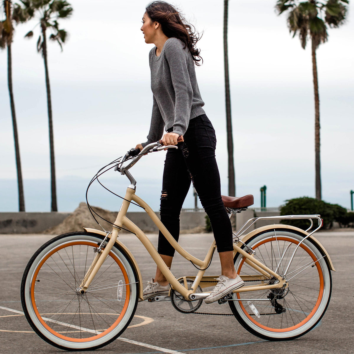 reezero Every journey Women's 7-Speed Step-Through Hybrid Cruiser Bicycle, 26 In. Wheels and 17.5 In. Frame, Cream