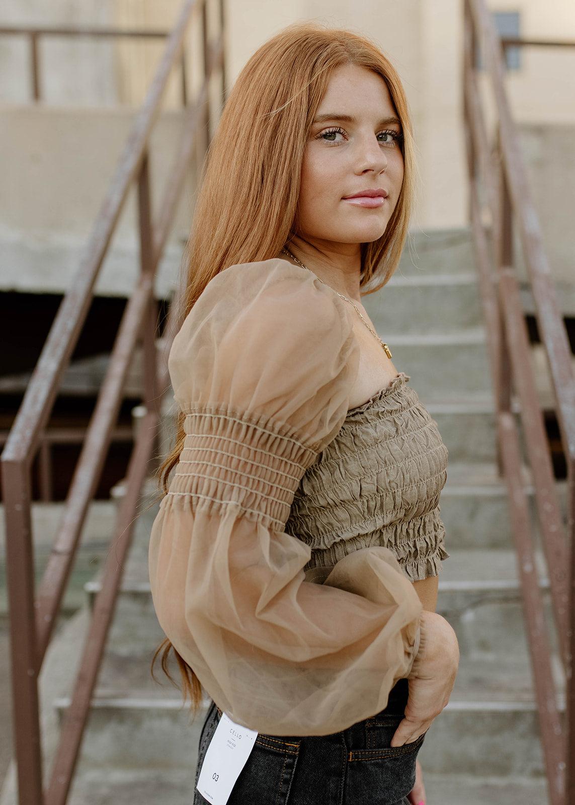 puff sleeve top