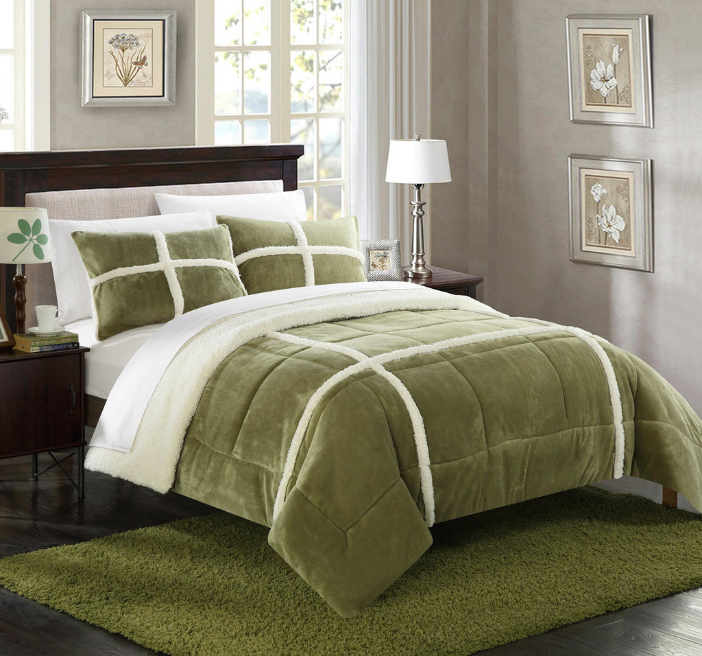 Chic Home Chiron 7-Piece Solid Comforter Set, King, Green