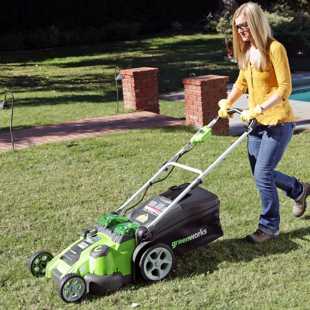 New GreenWorks 25302 40V Twin Force Lawn Mower w/ battery and charger