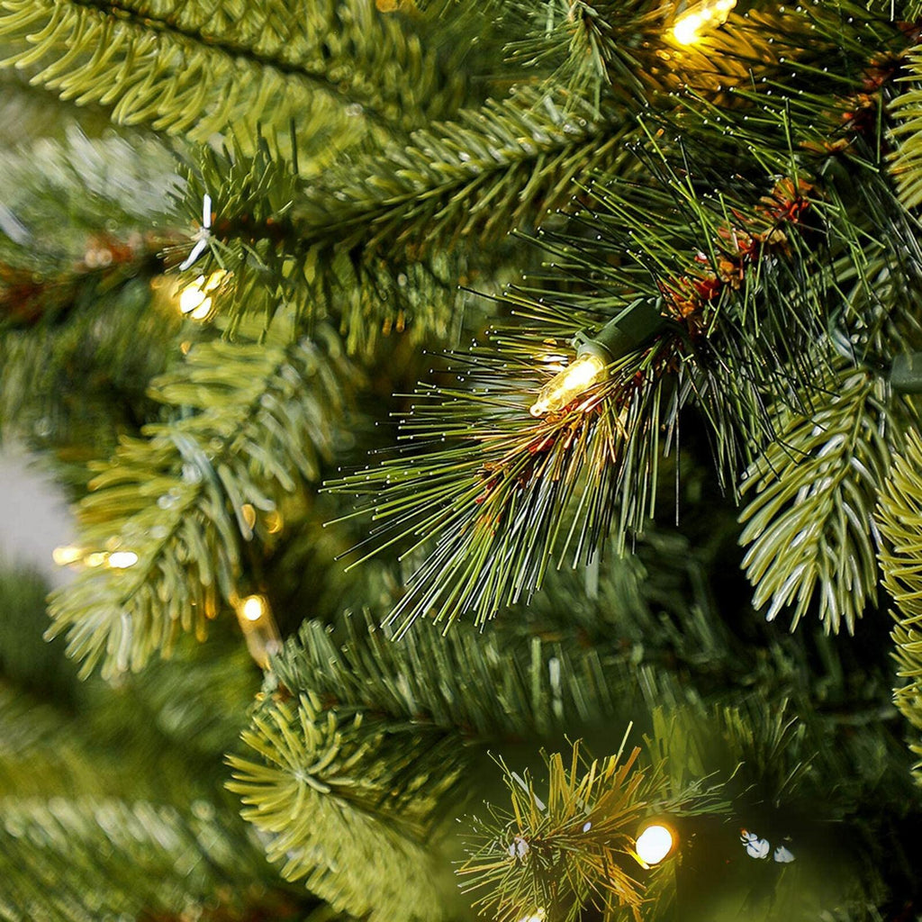 Evergreen Classics 9 Foot PreLit Norway Spruce Artificial Christmas Holiday Tree