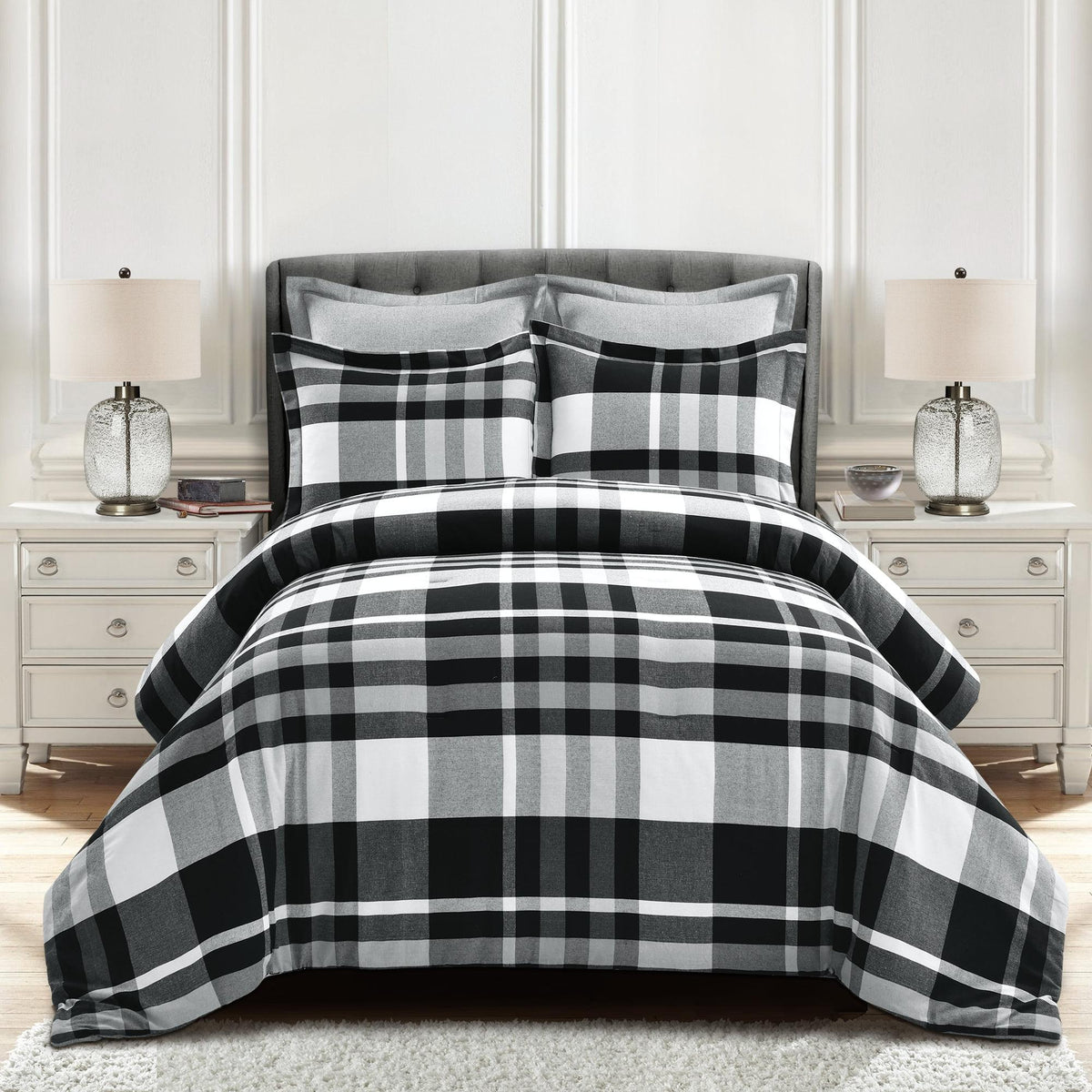 Lush Decor Farmhouse Yarn Dyed Plaid Eco-Friendly Recycled Cotton Reversible Comforter, King, Black/White, 5-Pc Set