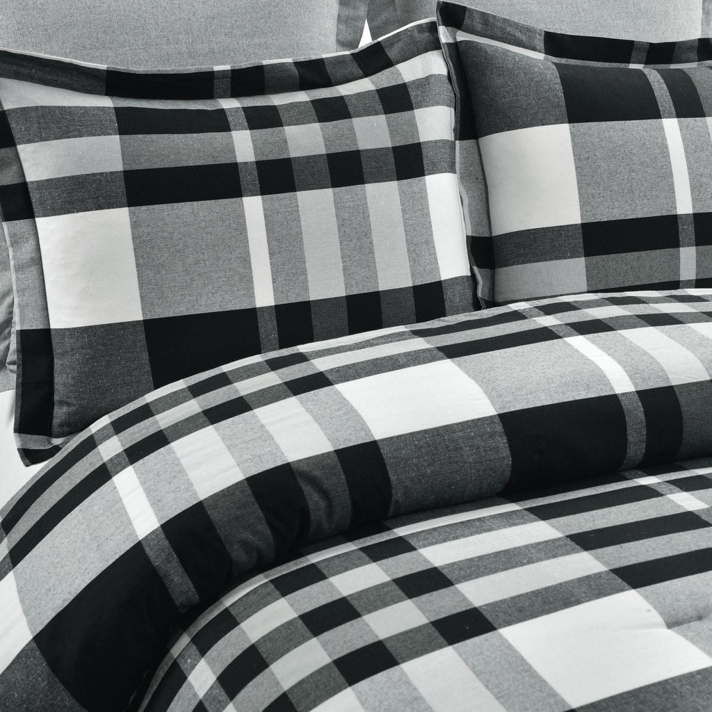 Lush Decor Farmhouse Yarn Dyed Plaid Eco-Friendly Recycled Cotton Reversible Comforter, King, Black/White, 5-Pc Set