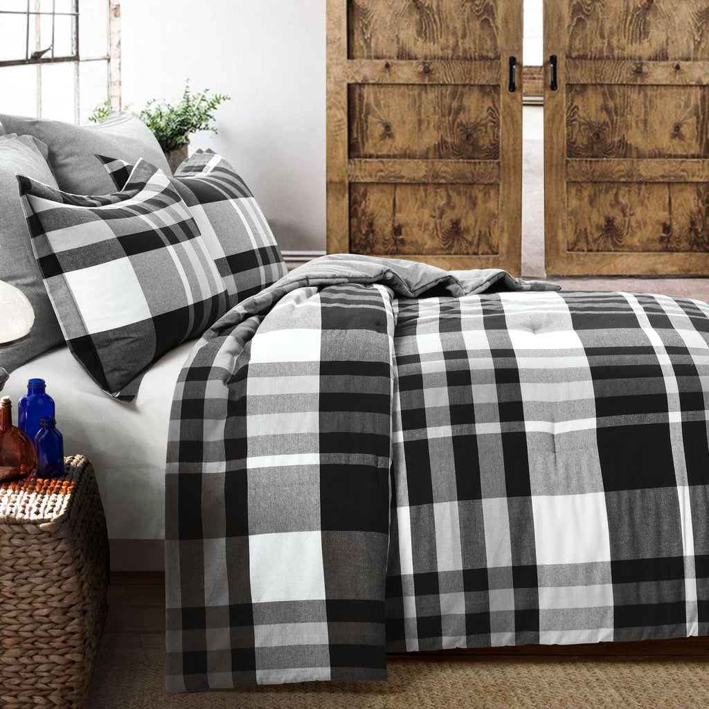 Lush Decor Farmhouse Yarn Dyed Plaid Eco-Friendly Recycled Cotton Reversible Comforter, King, Black/White, 5-Pc Set