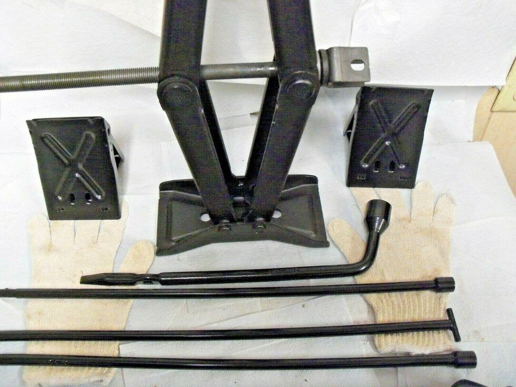 2009-2020 NISSAN , XD SPARE TIRE SCISSOR JACK&TOOLS,CAS