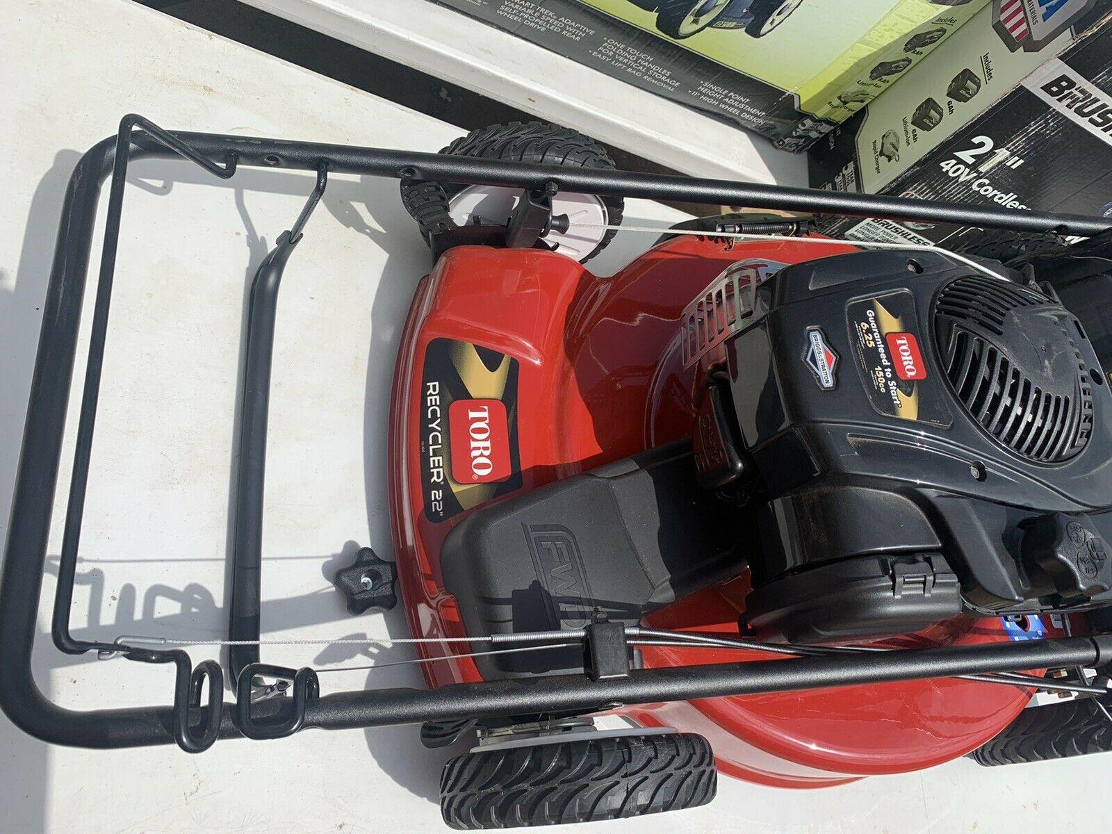 Self Propelled Mower Walk Behind Gas Recycler 22" High Wheel Variable Speed 150c