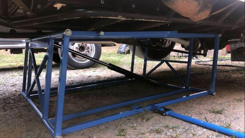 Race Car Lift  Thoroughbred Racing Products Late Model Dirt Car Pit Lift