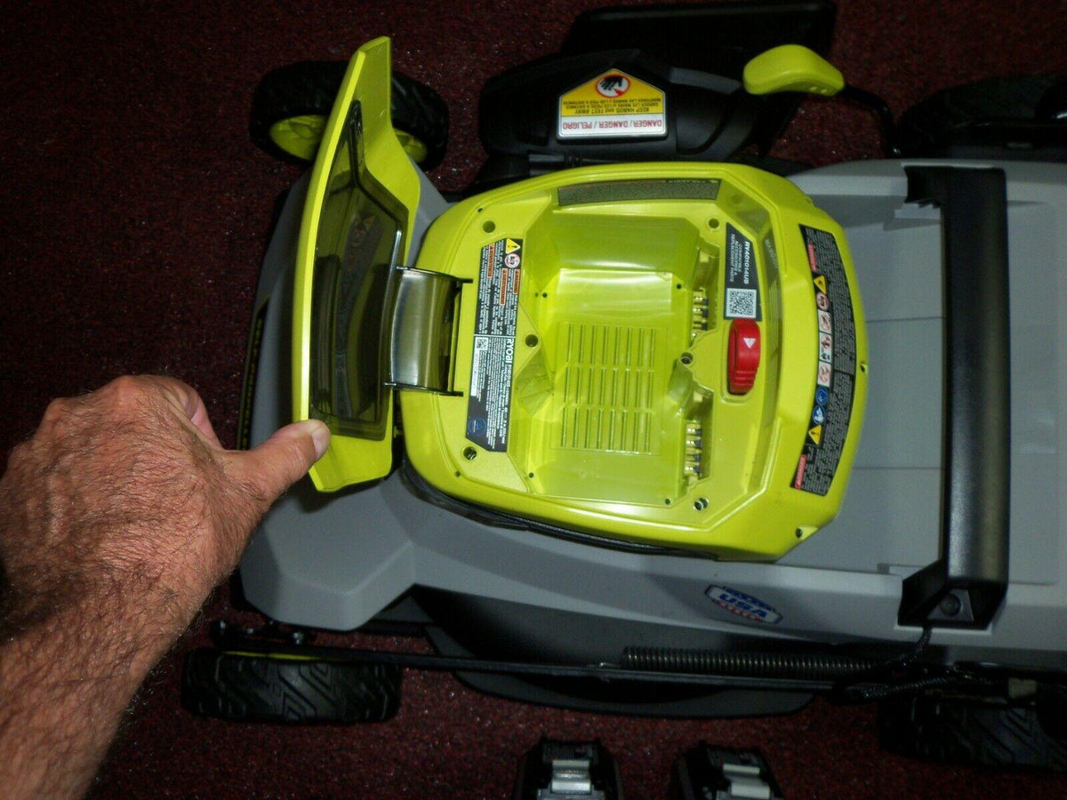 Self Propelled Lawn Mower 21 In. 40v Lithium-ion battery with 2 Batteries