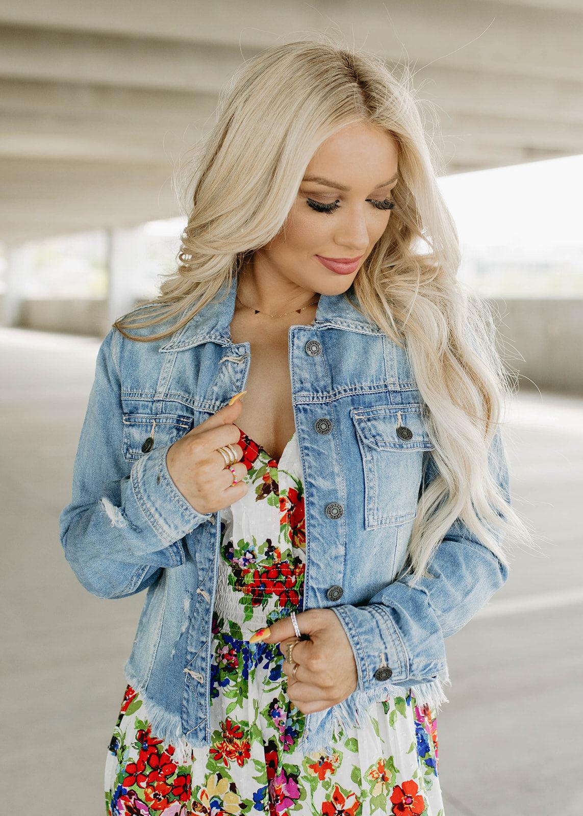 blue fitted denim jacket