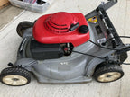 HRB215 21” Self-propelled lawn mower Great Condition
