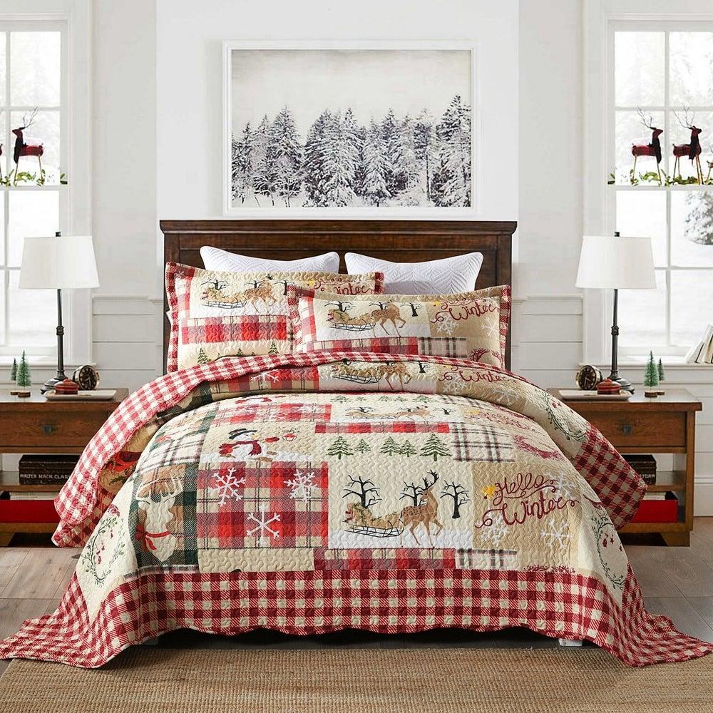 Farmhouse Christmas Rustic Plaid Santa's Sleigh &amp; Reindeer Quilt Set (3 Piece Bedding)