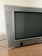 toshiba 14af44 14” crt tv for retro gaming component s-video with remote