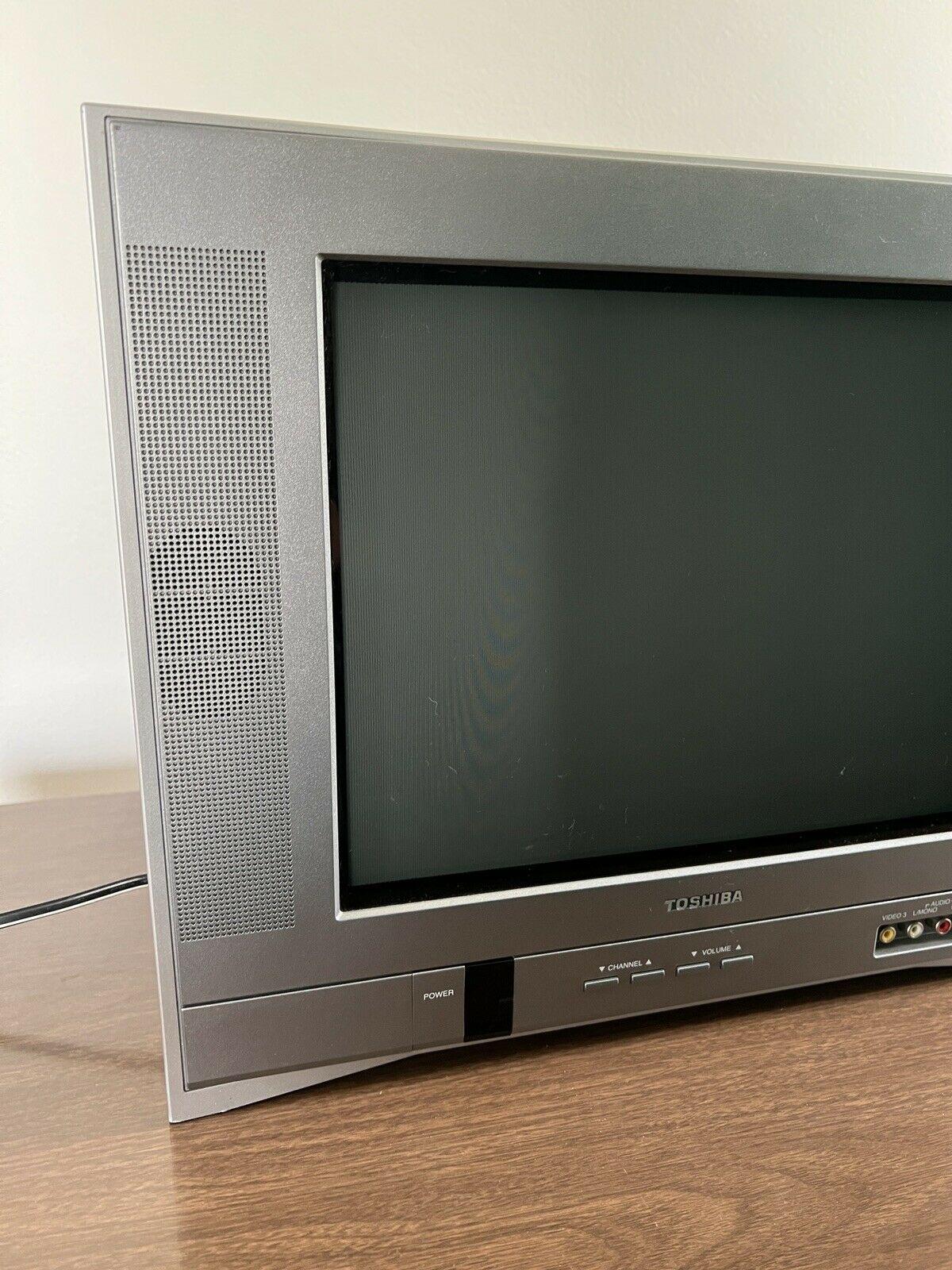 toshiba 14af44 14” crt tv for retro gaming component s-video with remote