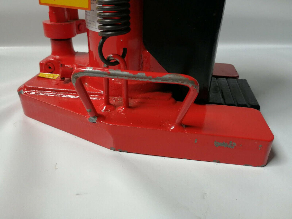 Sealey ITJ10 Industrial Toe Jack 10 Tonne Hydraulic Jack 10T on Toe 14T on Head
