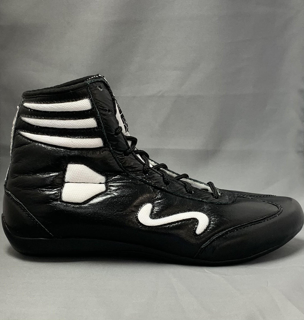 Subes Elements Wrestling Shoe, Black, Size 11 by Subes Shoes