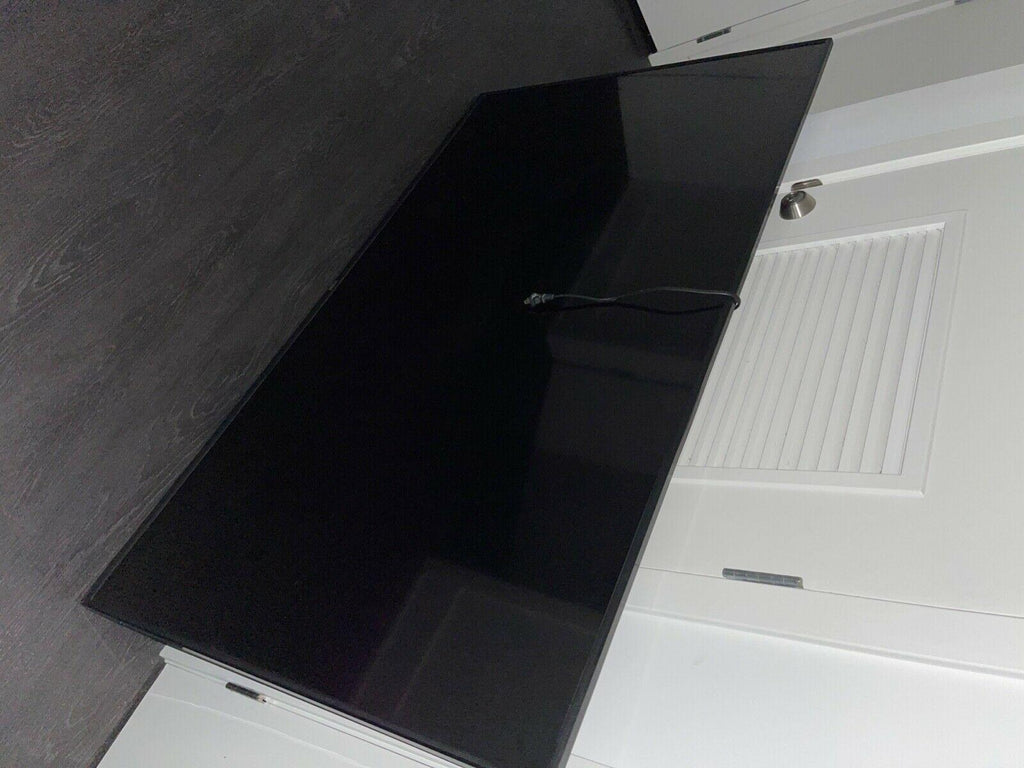 vizio smart tv 75. very rare usage!