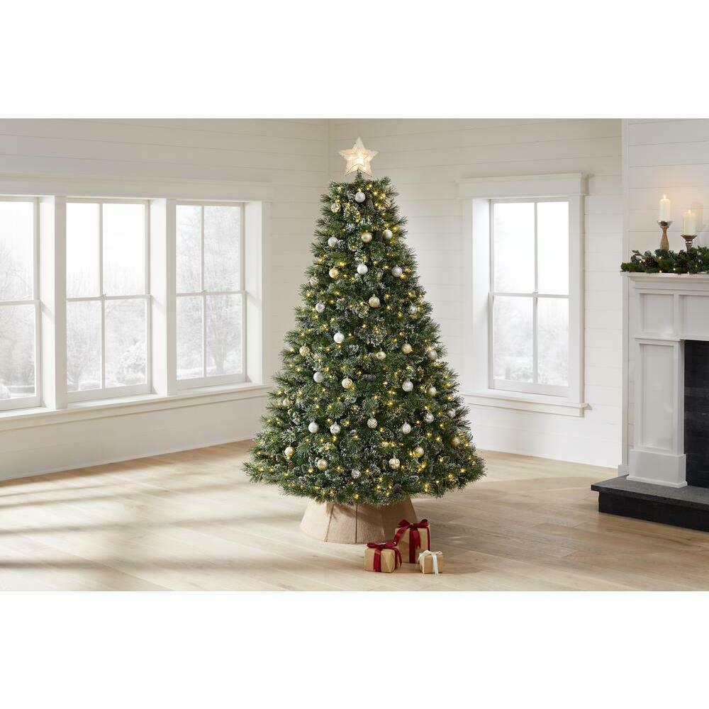 7.5 ft Sparkling Amelia Pine LED Pre-Lit Artificial Christmas Tree 600 Warm LEDs