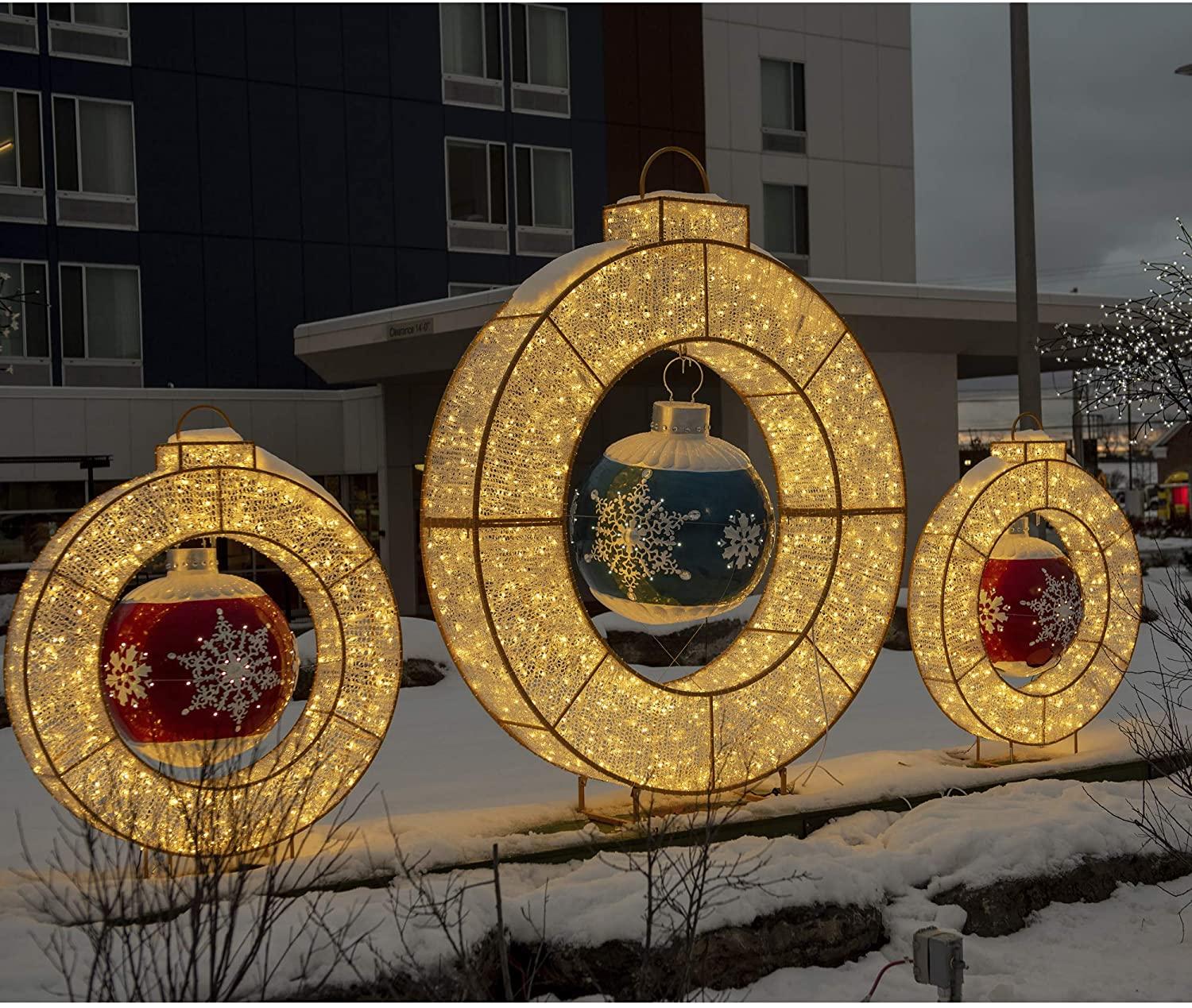 Northlight 4.6' LED Lighted Commercial Grade Christmas Ornament Ring Display Decoration