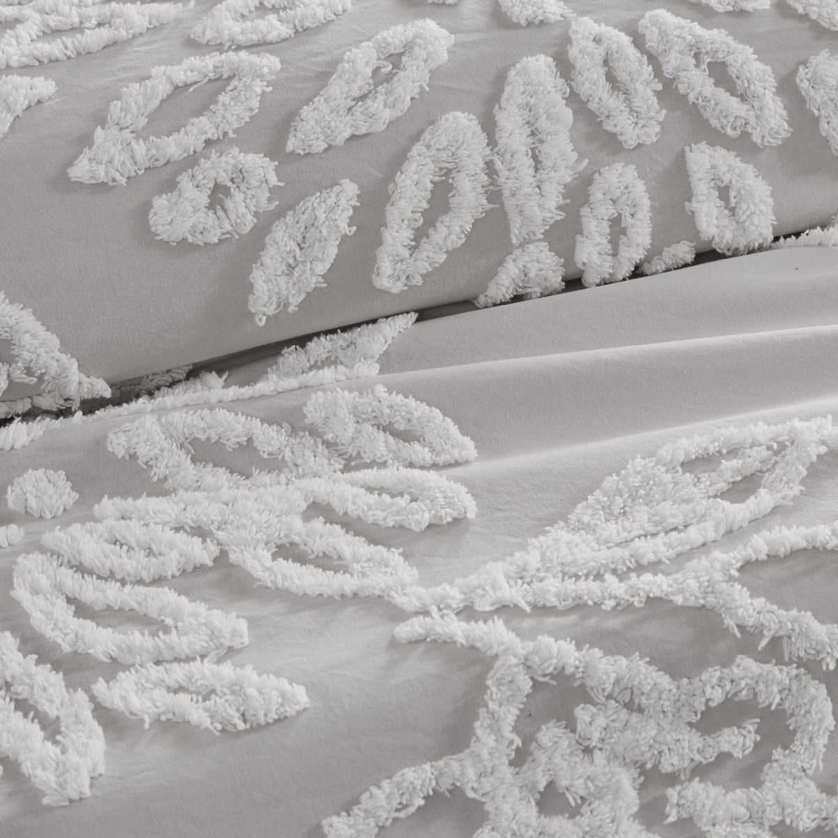 Home Essence Danica 3 Piece Tufted Cotton Chenille Floral Comforter Set