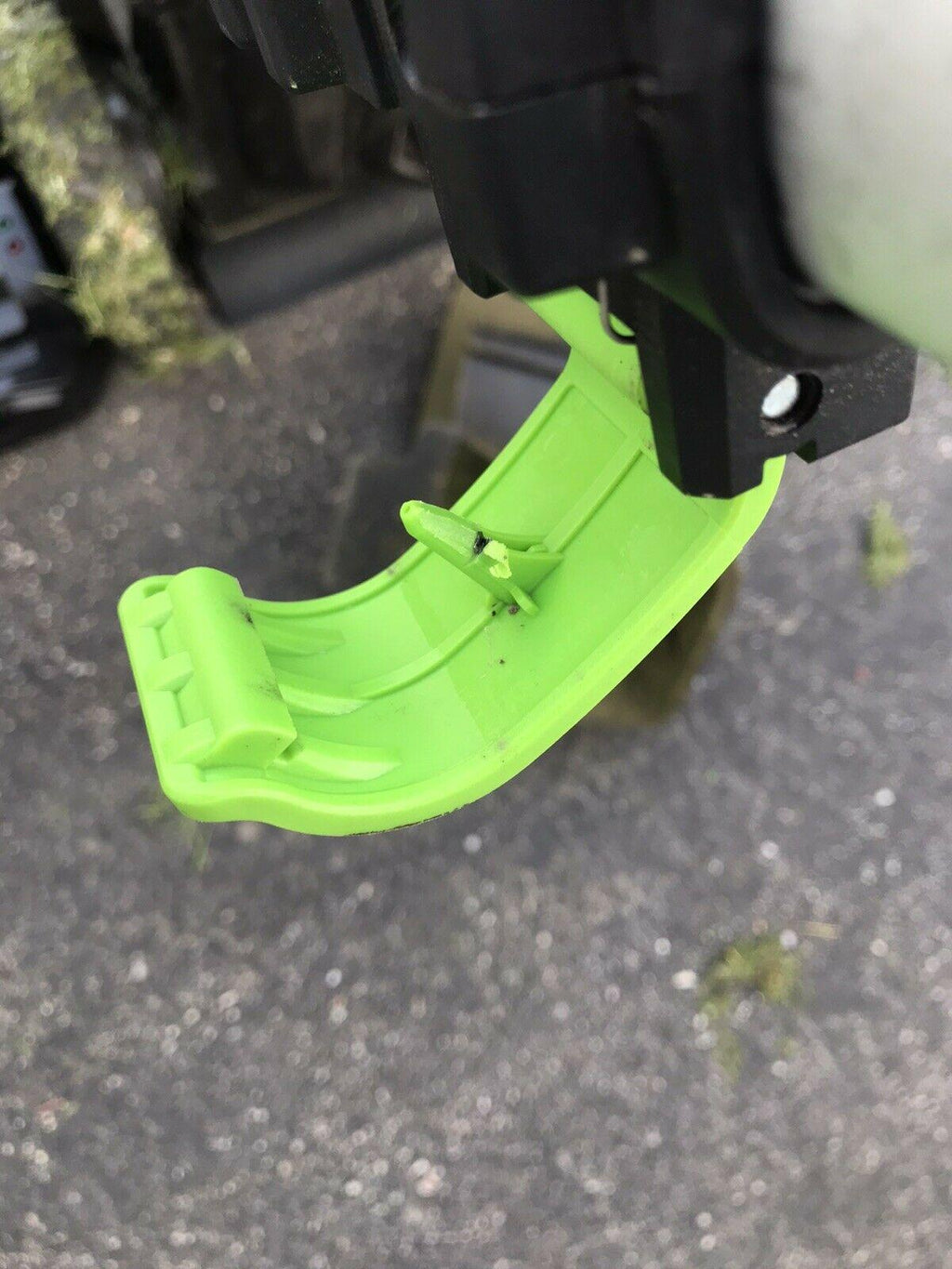 Ego Boost Electric Lawnmower With 3 Batteries and 1 Charger Read Description
